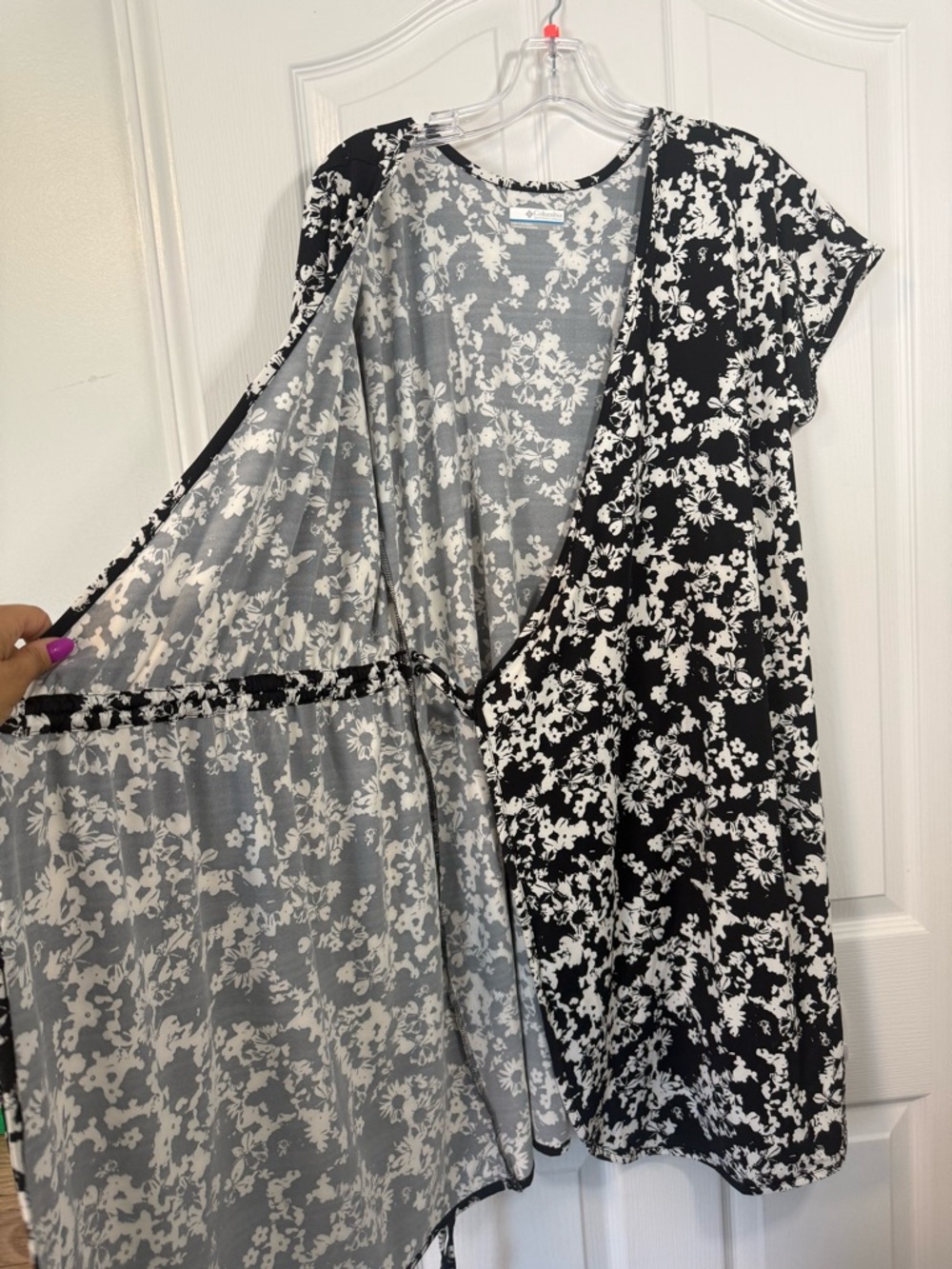 Columbia Black & White Floral Wrap Mini Dress Large - Picture 6 of 9